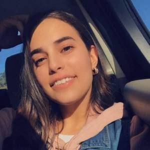 Meet your Posher, Rocio